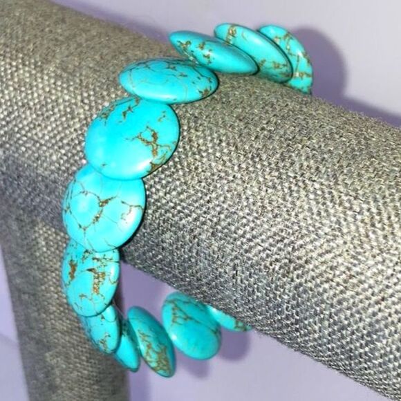 AZTEC SOUTHWESTERN Stretch Bracelet Turquoise Round Flat Stones 8 inch Diameter - Picture 2 of 7